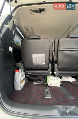 Минивэн Toyota Vellfire 2013 в 