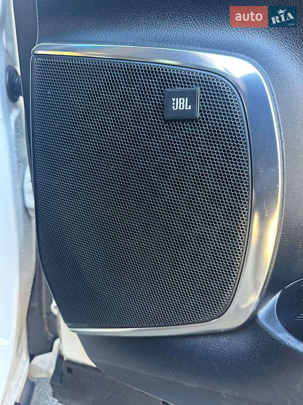 Минивэн Toyota Vellfire 2015 в Одессе фото 20 Минивэн Toyota Vellfire 2015 в Одессе