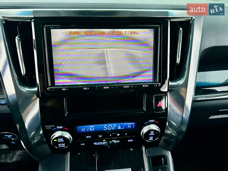 Мінівен Toyota Vellfire 2018 в Києві