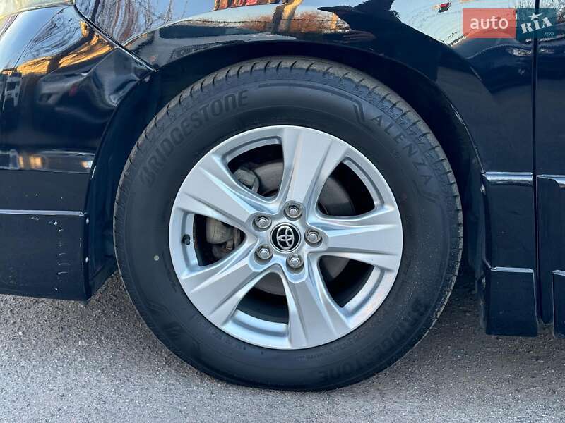 Минивэн Toyota Vellfire 2010 в Виннице