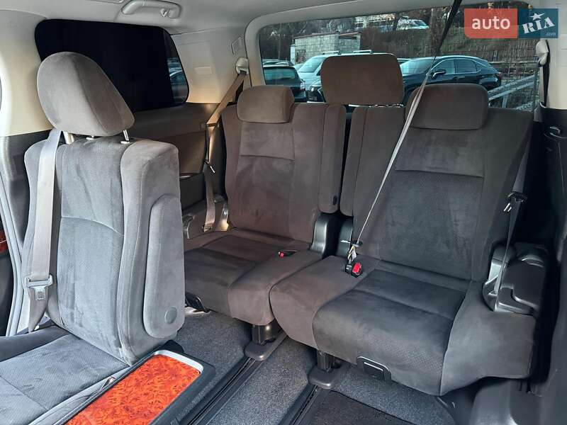 Минивэн Toyota Vellfire 2010 в Виннице