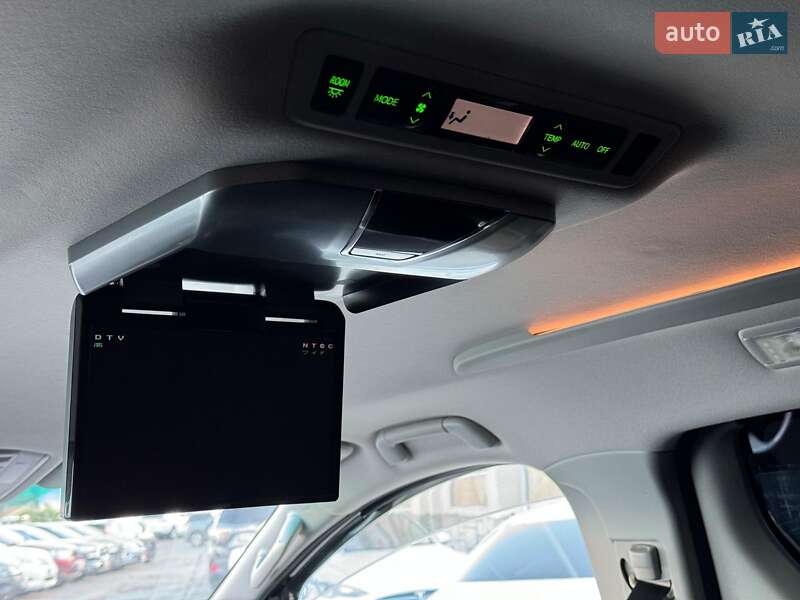 Минивэн Toyota Vellfire 2010 в Виннице