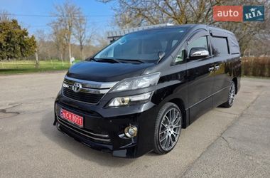 Мінівен Toyota Vellfire 2013 в Одесі