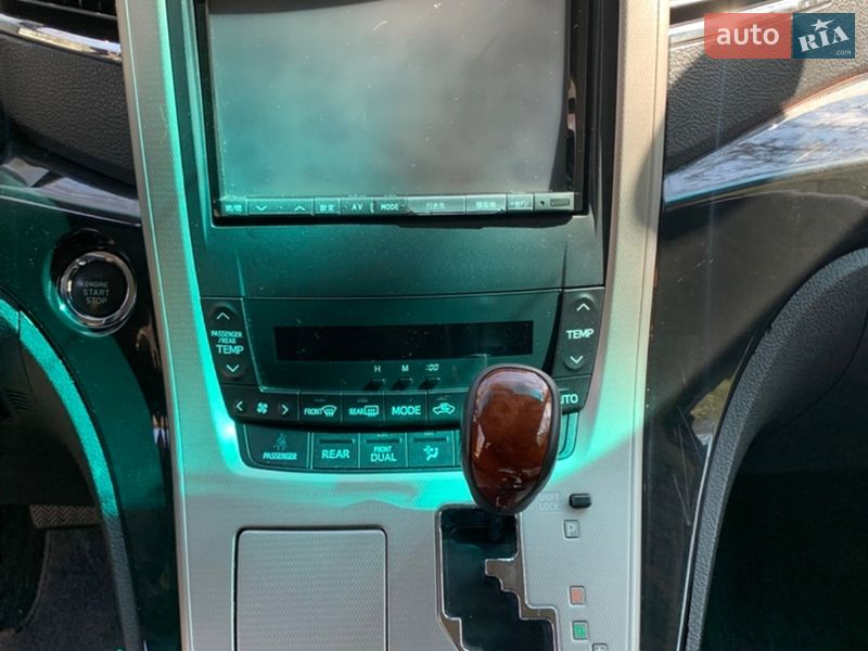 Минивэн Toyota Vellfire 2011 в Одессе