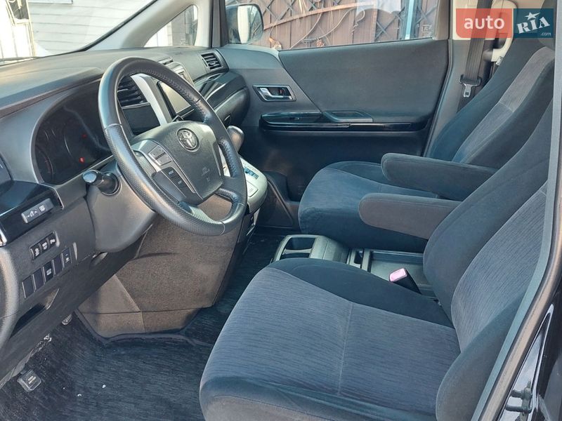 Минивэн Toyota Vellfire 2012 в Киеве фото 21 Минивэн Toyota Vellfire 2012 в Киеве