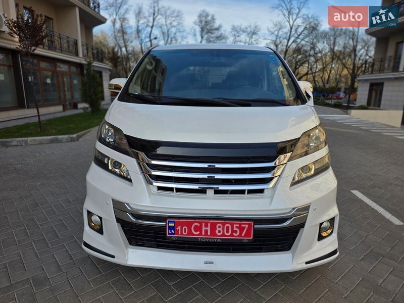 Минивэн Toyota Vellfire 2013 в Одессе