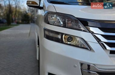Минивэн Toyota Vellfire 2013 в Одессе
