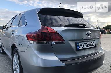 Внедорожник / Кроссовер Toyota Venza 2015 в Тернополе