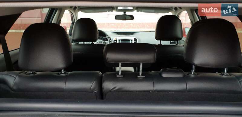 Позашляховик / Кросовер Toyota Venza 2013 в Одесі