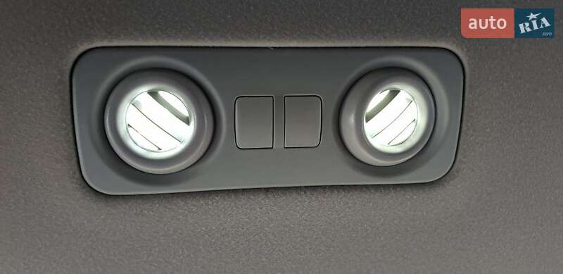 Позашляховик / Кросовер Toyota Venza 2013 в Одесі