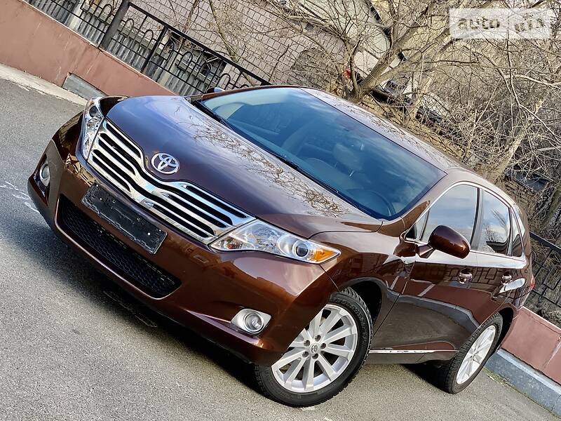 Універсал Toyota Venza 2010 в Києві