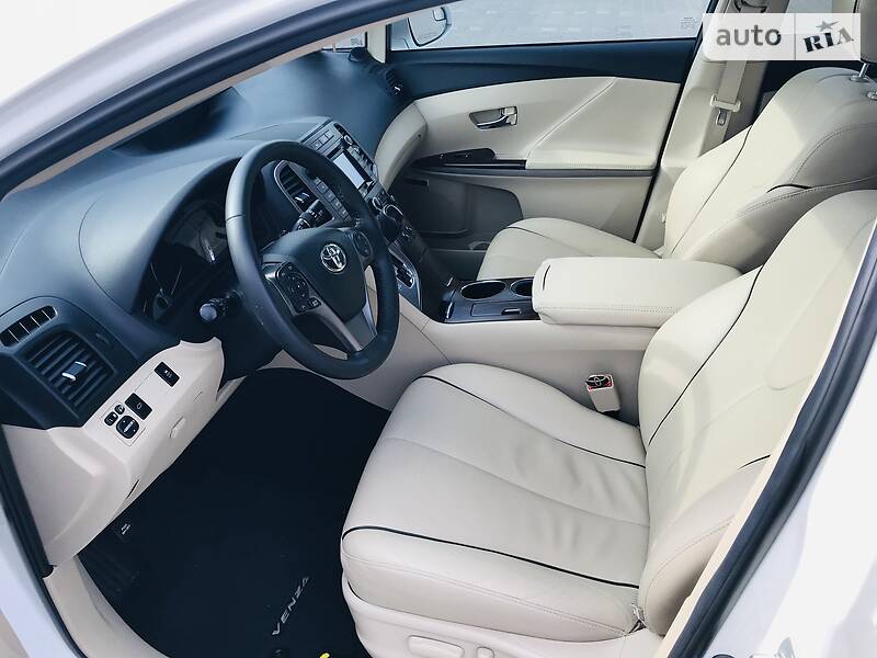Внедорожник / Кроссовер Toyota Venza 2014 в Одессе