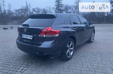 Внедорожник / Кроссовер Toyota Venza 2012 в Тернополе