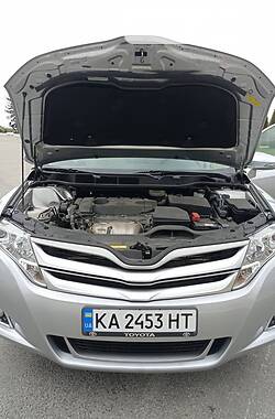 Мінівен Toyota Venza 2014 в Києві
