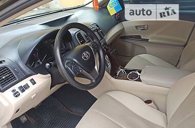 Позашляховик / Кросовер Toyota Venza 2013 в Івано-Франківську