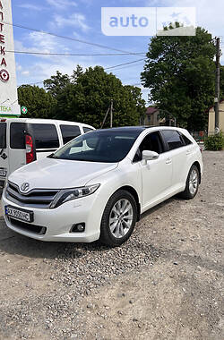 Внедорожник / Кроссовер Toyota Venza 2013 в Буче