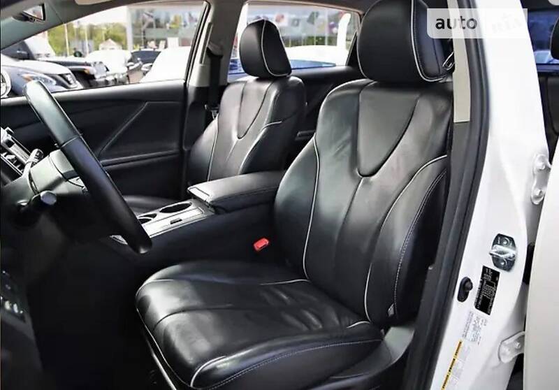 Внедорожник / Кроссовер Toyota Venza 2013 в Буче