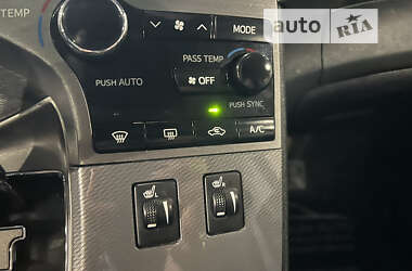 Внедорожник / Кроссовер Toyota Venza 2013 в 
