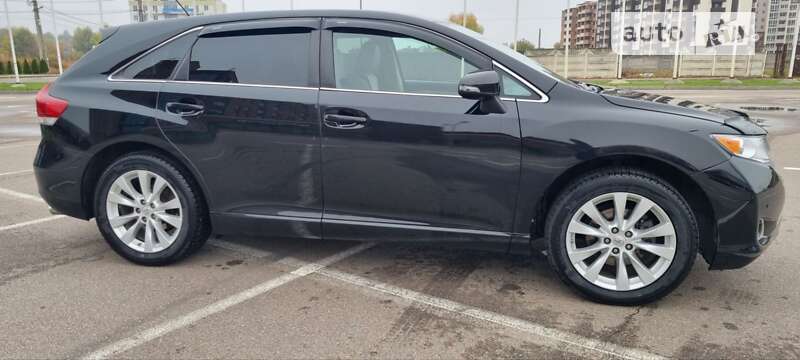 Внедорожник / Кроссовер Toyota Venza 2014 в Киеве