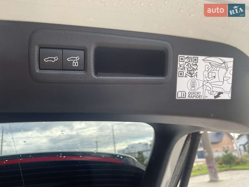 Внедорожник / Кроссовер Toyota Venza 2021 в Львове