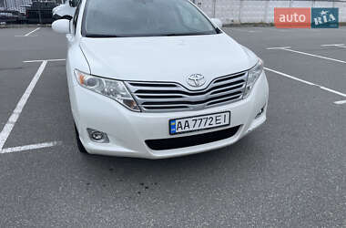 Внедорожник / Кроссовер Toyota Venza 2010 в Киеве