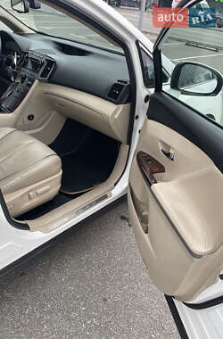 Внедорожник / Кроссовер Toyota Venza 2010 в Киеве