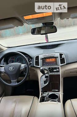 Внедорожник / Кроссовер Toyota Venza 2011 в Сумах