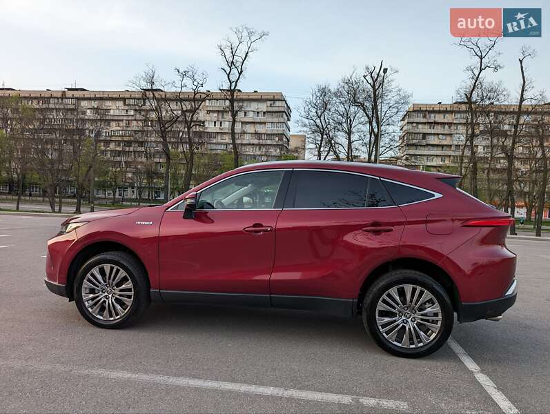 Внедорожник / Кроссовер Toyota Venza 2021 в Киеве