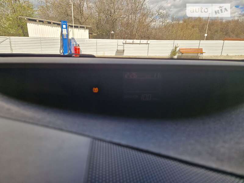 Позашляховик / Кросовер Toyota Venza 2013 в Бориславі