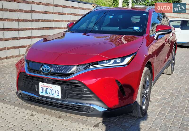 Позашляховик / Кросовер Toyota Venza 2021 в Дніпрі
