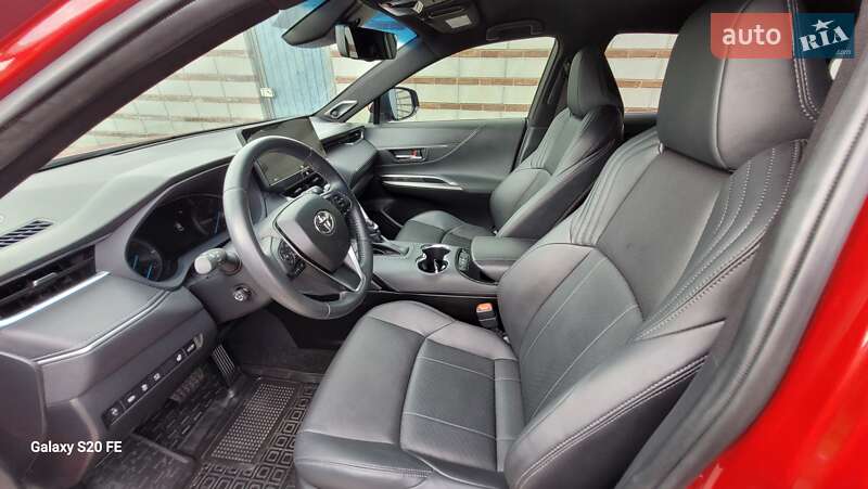 Позашляховик / Кросовер Toyota Venza 2021 в Дніпрі