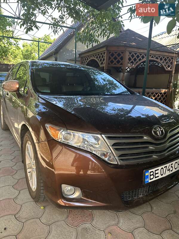 Позашляховик / Кросовер Toyota Venza 2011 в Миколаєві