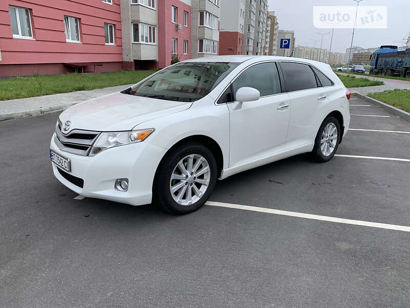 Внедорожник / Кроссовер Toyota Venza 2011 в Виннице