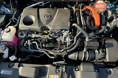 Позашляховик / Кросовер Toyota Venza 2022 в Луцьку