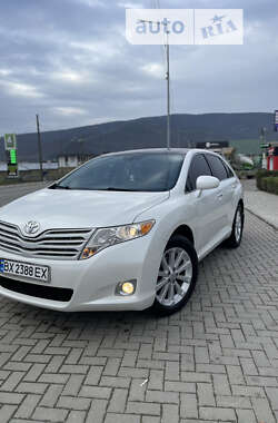 Позашляховик / Кросовер Toyota Venza 2011 в Сарнах