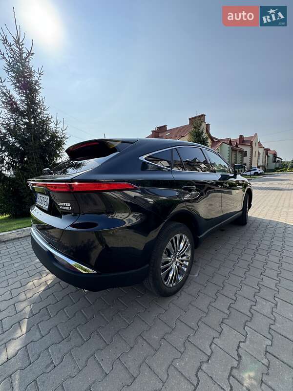 Позашляховик / Кросовер Toyota Venza 2021 в Чернівцях