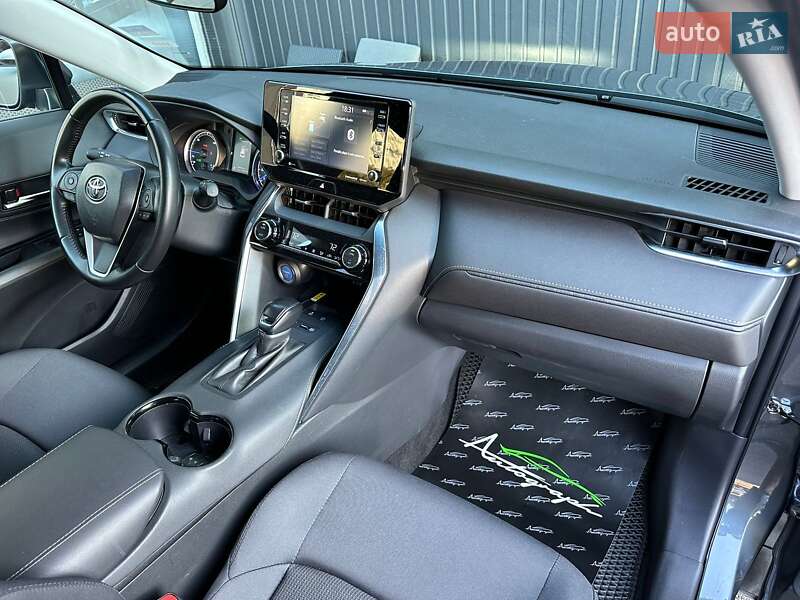 Позашляховик / Кросовер Toyota Venza 2020 в Києві