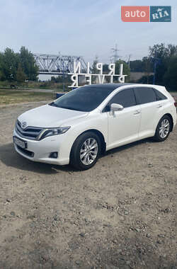 Позашляховик / Кросовер Toyota Venza 2013 в Києві