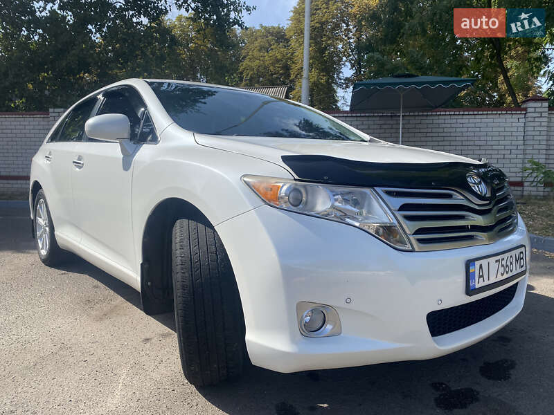 Внедорожник / Кроссовер Toyota Venza 2010 в Черкассах