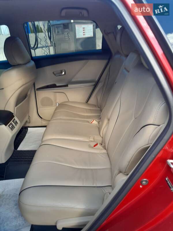 Позашляховик / Кросовер Toyota Venza 2013 в Кропивницькому