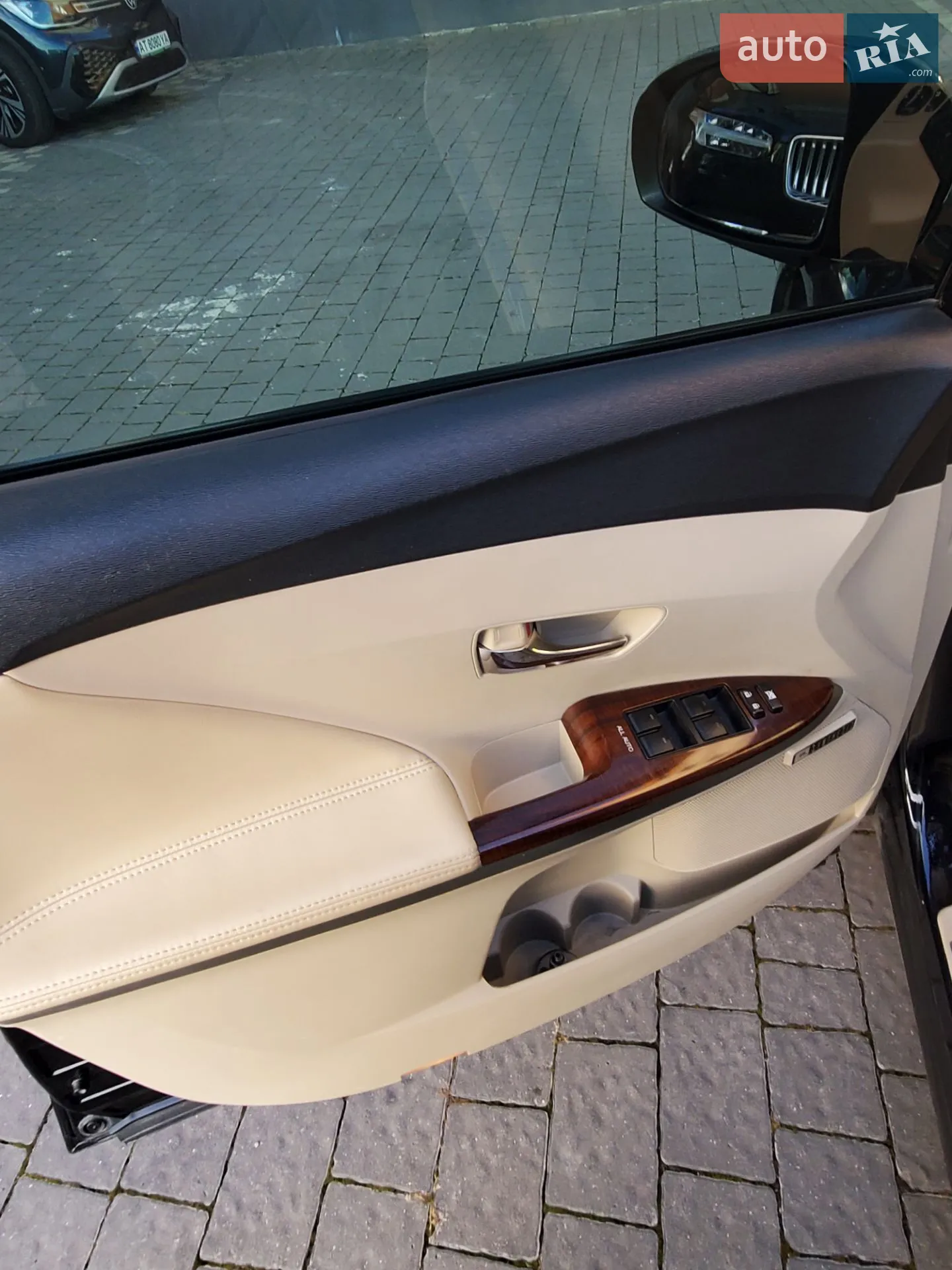 2011 Toyota Venza - мініатюра 14
