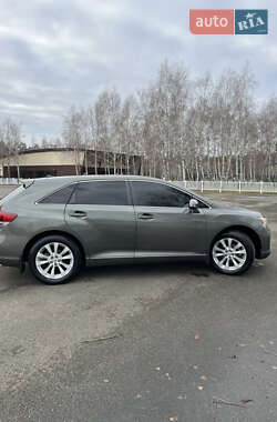 Позашляховик / Кросовер Toyota Venza 2012 в Києві