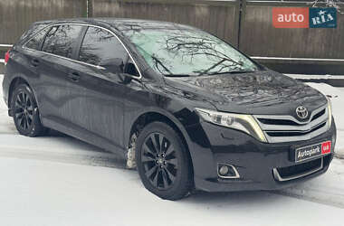 Позашляховик / Кросовер Toyota Venza 2013 в Києві