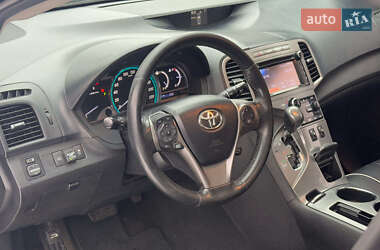 Позашляховик / Кросовер Toyota Venza 2013 в Києві