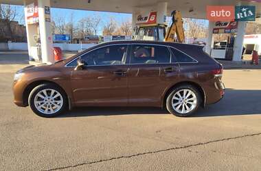 Позашляховик / Кросовер Toyota Venza 2013 в Кривому Розі