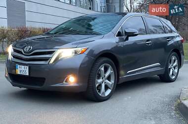 Позашляховик / Кросовер Toyota Venza 2012 в Києві