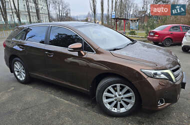 Позашляховик / Кросовер Toyota Venza 2013 в Києві