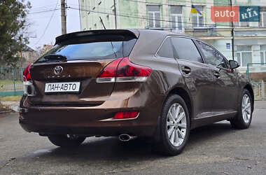 Позашляховик / Кросовер Toyota Venza 2013 в Києві