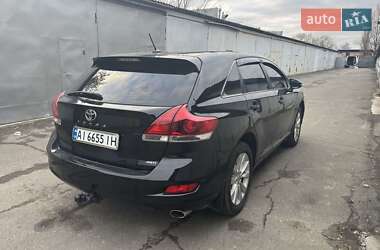 Позашляховик / Кросовер Toyota Venza 2013 в Києві