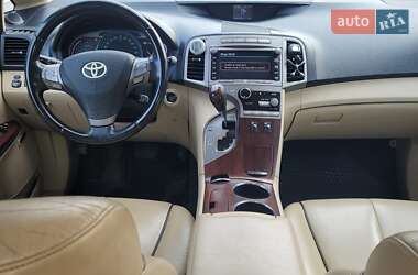 Внедорожник / Кроссовер Toyota Venza 2010 в 